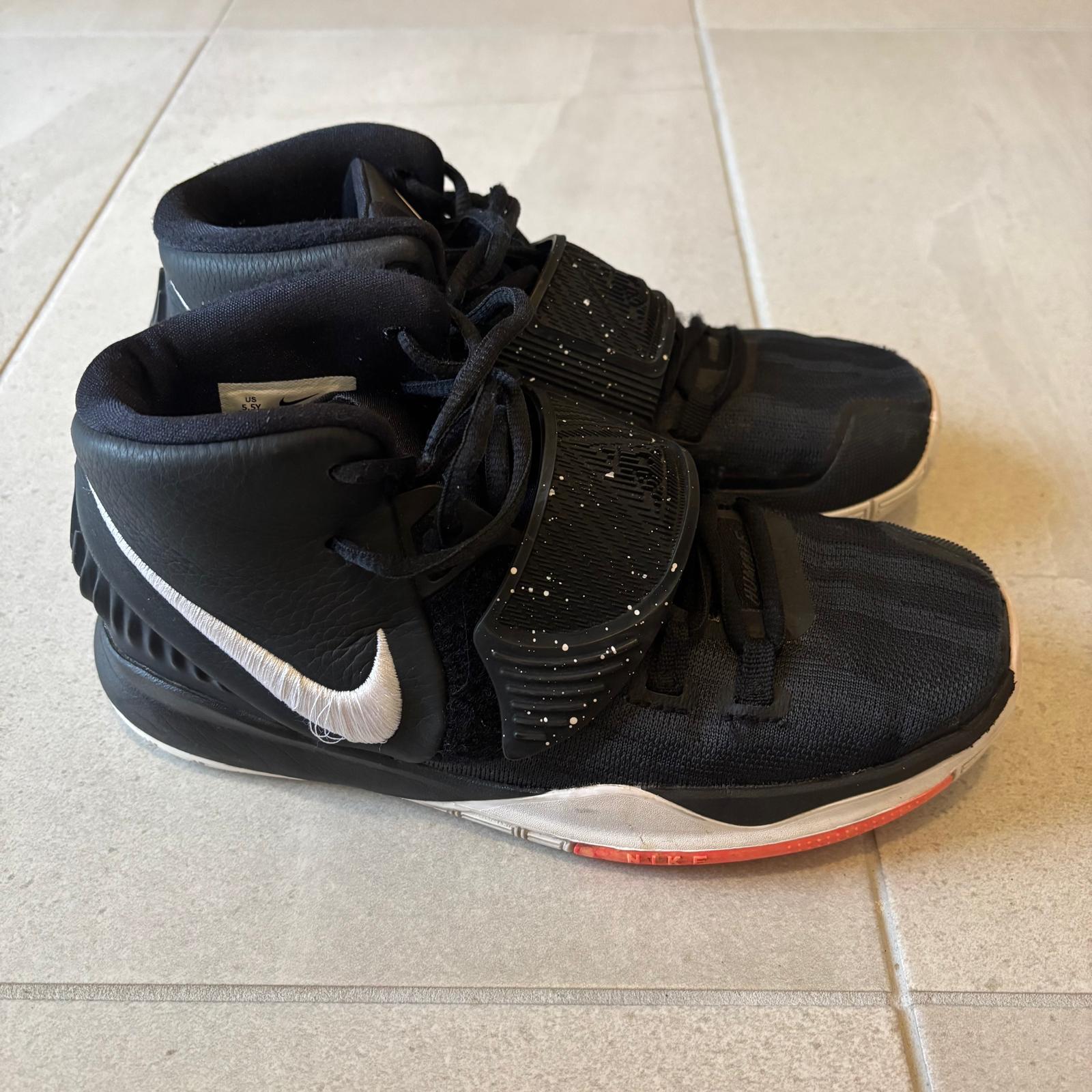 Nike Kyrie 6