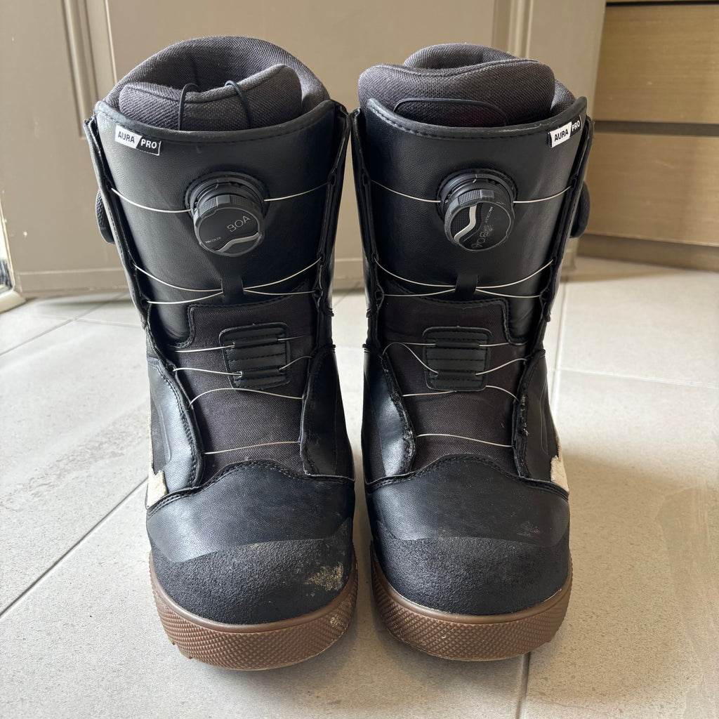 VANS Aura Pro Snowboarding Boots